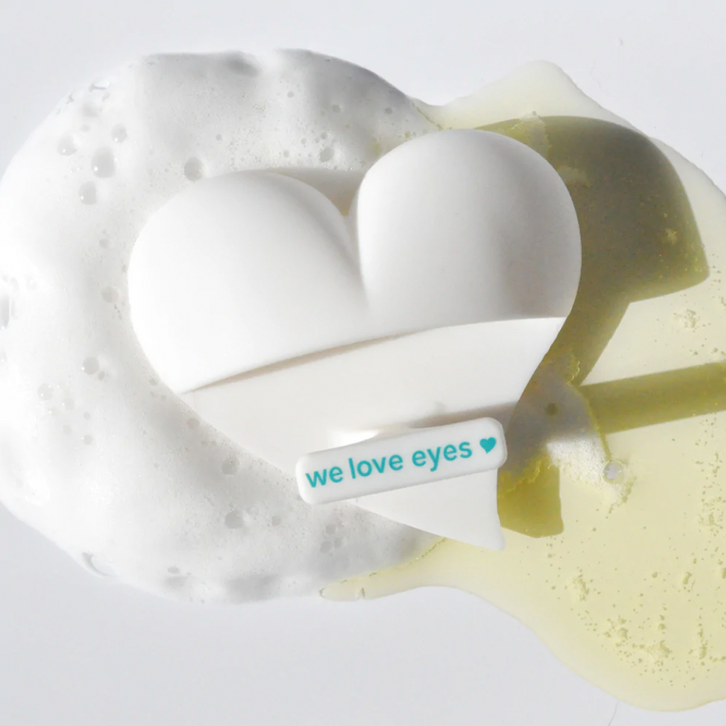 WE LOVE EYES Eyelid Scrub Mitt WE LOVE EYES Eyelid Scrub Mitt - 